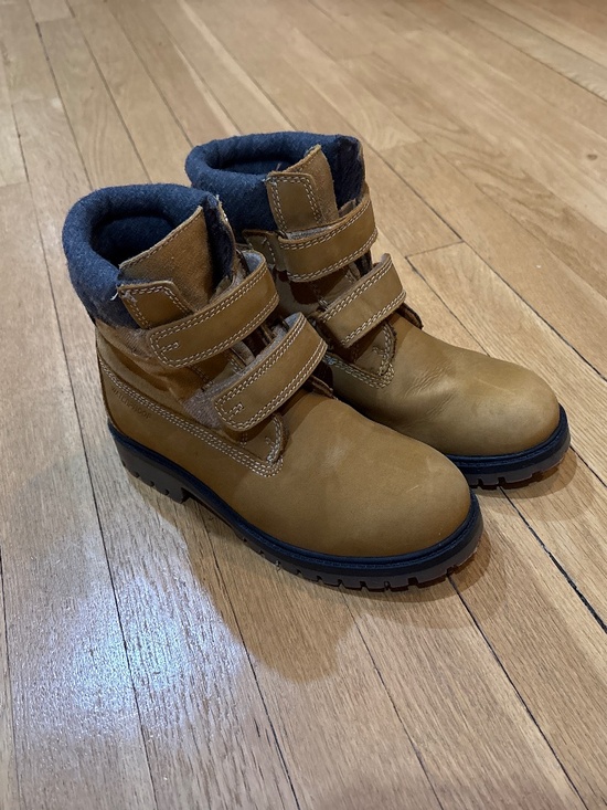 Kamik Other - KAMIK KIDS WINTER BOOTS WORK BOOTS SIZE 4